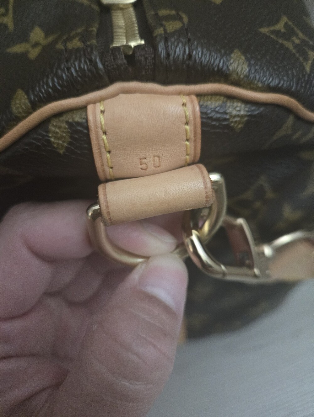 Louis Vuitton Keepall Bandouliere 50 - Picture 12 of 16